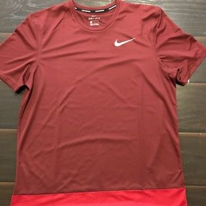 New Nike Dri fit men’s shirt